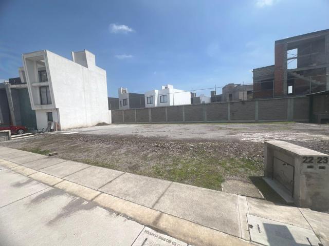 Excelente Terreno En Venta Dentro de Fraccionamiento Residencial En Toluca