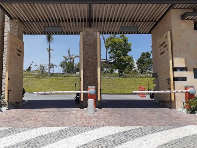 EXCELENTE TERRENO EN VENTA EN LOMAS DE ANGELÓPOLIS. SE PUEDEN VENDER DOS JUNTOS!