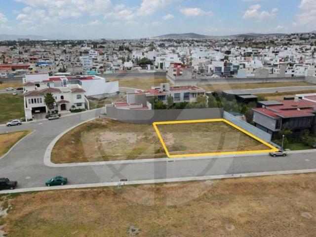 Excelente terreno en Zona Plateada
