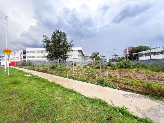 EXCELENTE TERRENO EN RENTA EN AV. DEL BAJÍO, ZONA REAL, ZAPOPAN