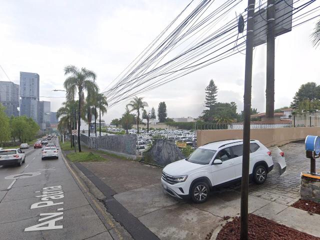 Excelente Terreno Habitacional Mixto en Zona Premium de Zapopan