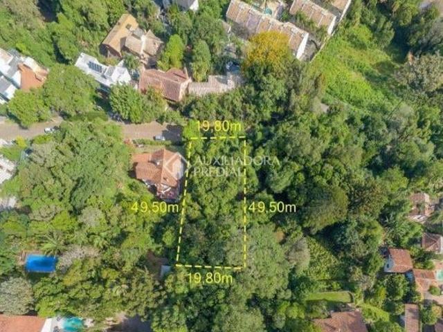 Excelente terreno, localizado no bairro Vila Conceição, com 980m², sendo 19,80m de frente e linda vi