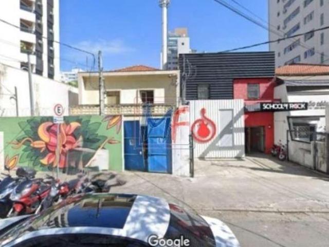 Excelente Terreno localizado no bairro Jardim Paulista, 537 m² a.c 422 m² terreno, testada de 12