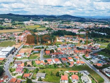 Excelente Terreno na Freguesia de Bairro V.N. Famalicão