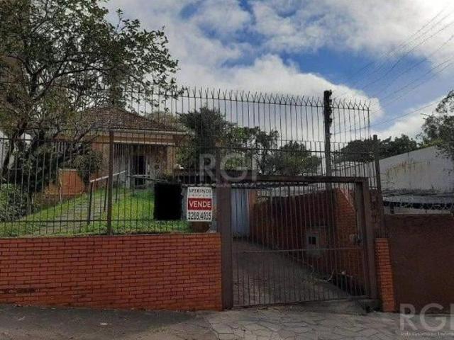 Excelente terreno na Honório Silveira Dias com 11,00 de frente, no meio aumenta para 13,40 m e 58,00