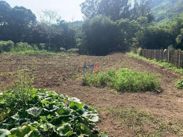 Excelente terreno no Bairro dos Borges, Piranguçu MG, 2.900 m² a.t localizado na zona rural, na