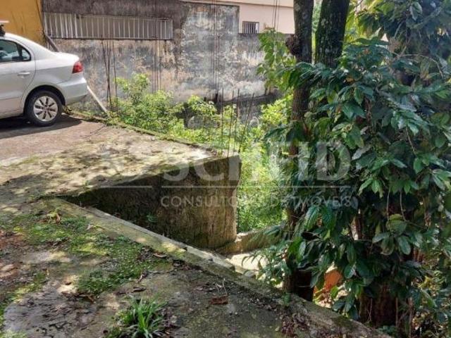 EXCELENTE TERRENO PARA CONSTRUÇÃO DE CASAS