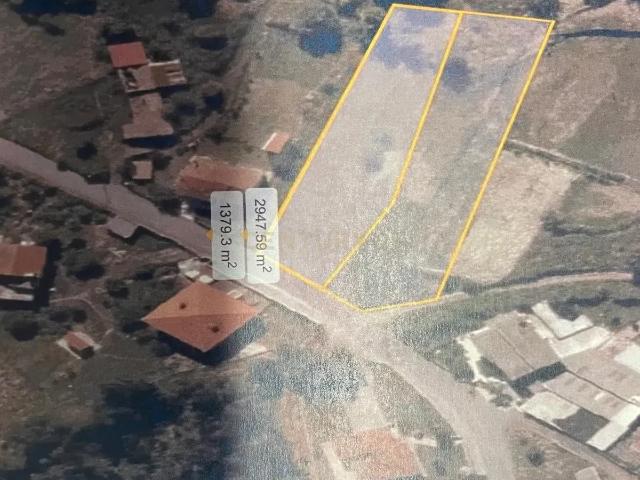 Terreno à venda em Alheira e Igreja Nova, Barcelos 1401m²