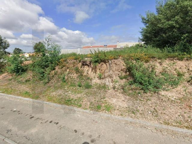 Excelente Terreno para Construção na Urbanização da Paradela !