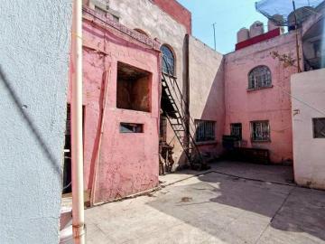 Excelente Terreno en venta con uso de suelo mixto de 288 m²