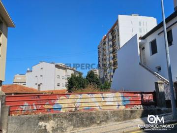 Excelente Terreno para venda com PIP aprovado em São João da Madeira!