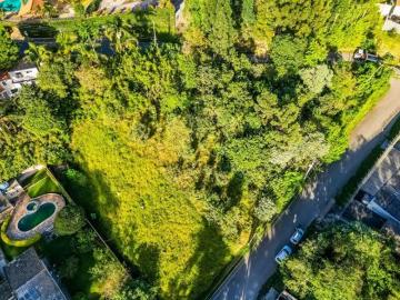Atraente terreno residencial para venda em Três Montanhas, 986m²