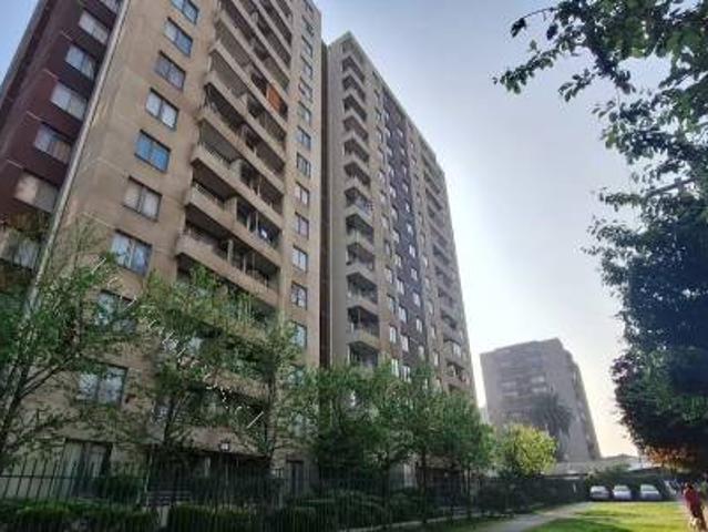 Excelente Ubicación. Arriendo Depto 2D1B, Estac y Bodega