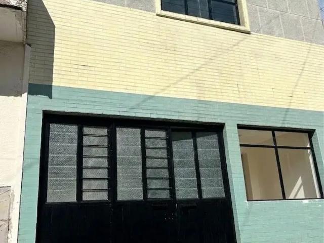 EXCELENTE UBICACION CENTRICA CON ALTO POTENCIAL DE PLUSVALIA Y CONECTIVIDAD