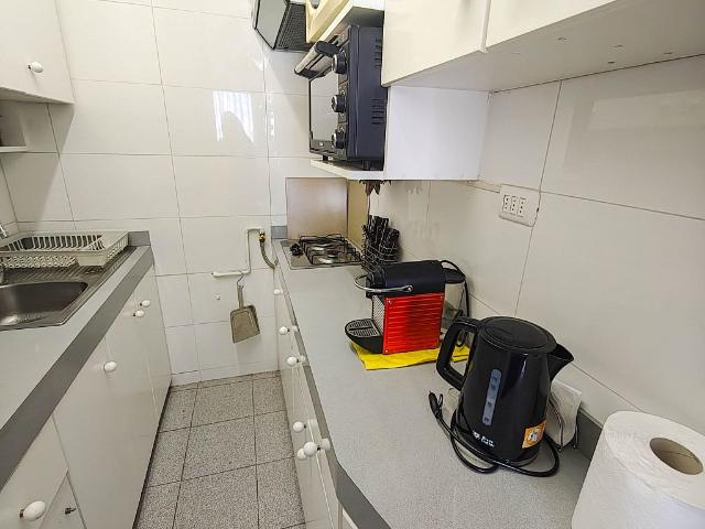 EXCELENTE UBICACIÓN DEPTO 2 DORMITORIOS 1 BAÑO AV PERU