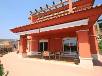 Excelente villa independiente de gran lujo en una ubicación. 260m² Santa Amalia