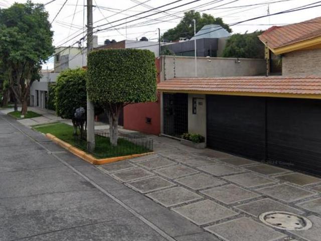 Excelente y hermosa casa en Cd. Satélite, Naucalpan de Juárez, Mex