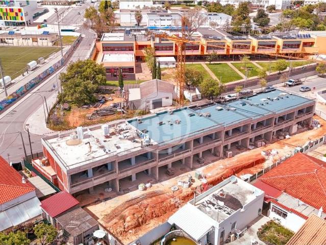 Moradias em Banda T3 com Piscina Privada em Construção em Al. 145m² Almancil