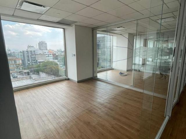 EXCELENTES OFICINAS DENTRO DE CORPORATIVO
