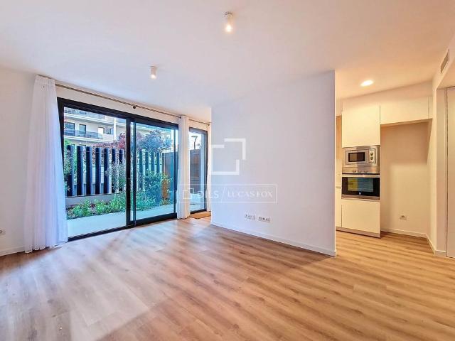 Excellent 3 Bedroom apartment with 40m² terrace for rent in Vilanova i la Geltrú