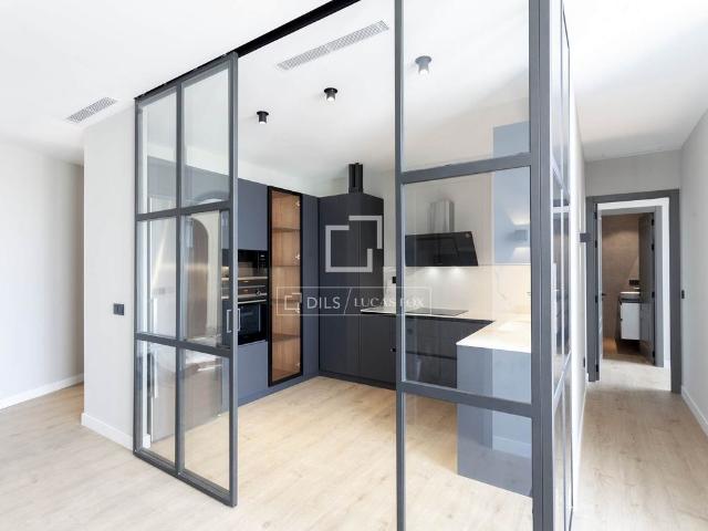 Excellent 3 bedroom apartment with 55 m² terrace for rent in Ruzafa, Valencia