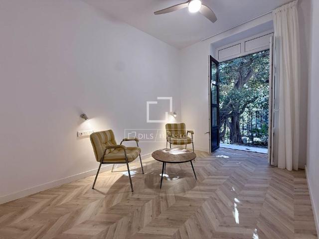 Excellent 3 bedroom apartment for rent in Alicante city, Costa Blanca
