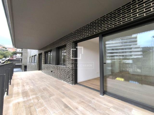 Excellent 3 Bedroom apartment for rent in Esplugues, Barcelona