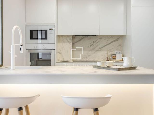 Excellent 3 Bedroom apartment for rent in La Paz, Madrid