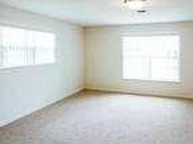 Excellent 1 Bd 1 Ba Now Available