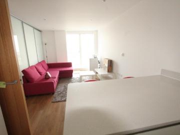 Excellent 1 bedroom flat in Poplar Has an Apartment