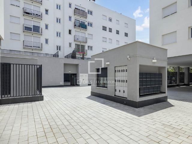 Excellent 2 Bedroom apartment for rent in Diagonal Mar, Barcelona