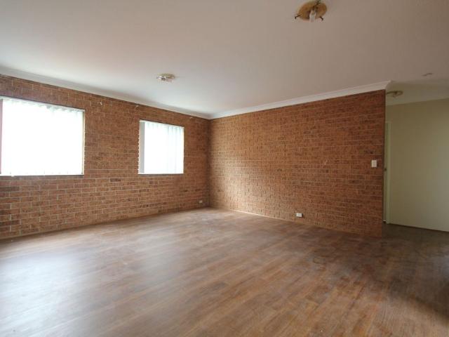 Excellent 2 Bedroom Unit with Good Size Living Areas