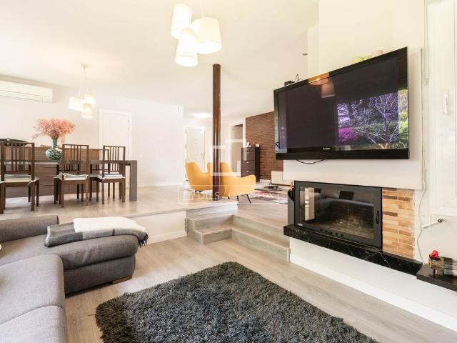 Excellent 7 Bedroom house / villa for rent in La Pineda, Barcelona
