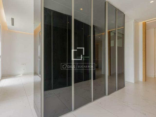 Excellent 4 Bedroom apartment with 118m² terrace for rent in Pozuelo, Madrid