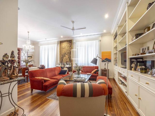 Excellent 4 Bedroom apartment for rent in Sant Francesc, Valencia
