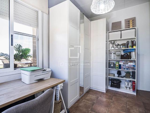 Excellent 4 Bedroom house / villa with 60m² garden for rent in Valldoreix, Barcelona