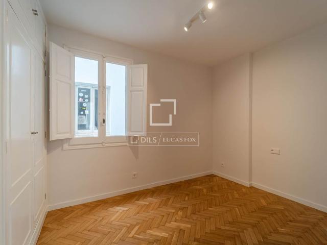 Excellent 6 Bedroom apartment for rent in Extramurs, Valencia