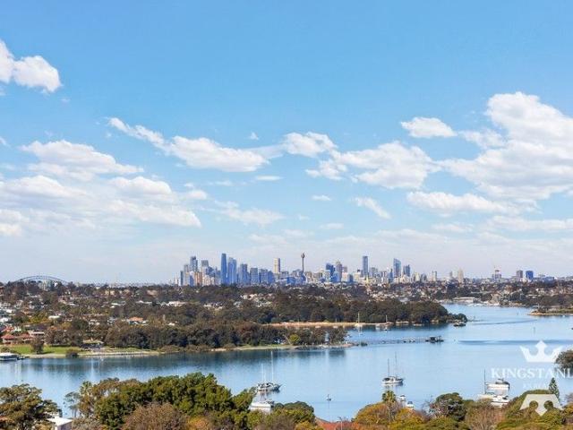 Excellent Condition Fantastic City Water View!