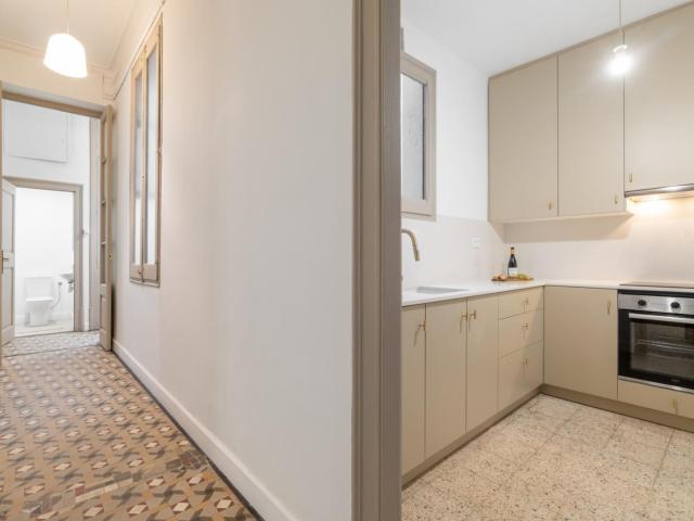 Excellent double bedroom near Universitat Pompeu Fabra