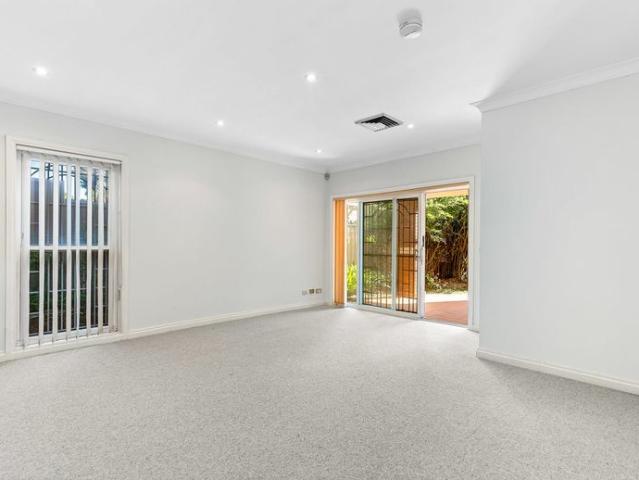 EXCELLENT FAMILY HOME IN THE HEART OF CHATSWOOD