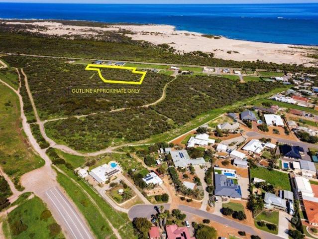Excellent future subdivision opportunity