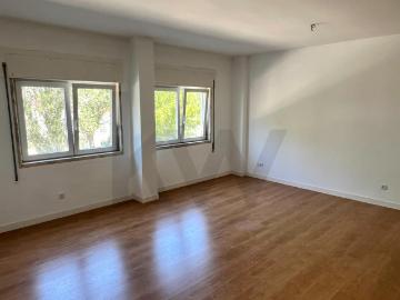 Apartamento para alugar em Moscavide e Portela - Varanda