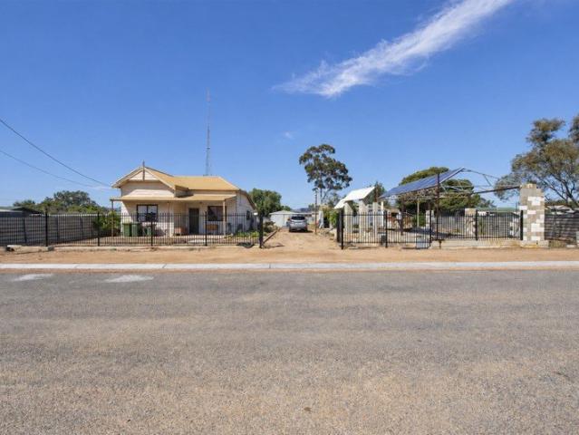 Excellent opportunity for first home buyers, renovators or investors looking to add value