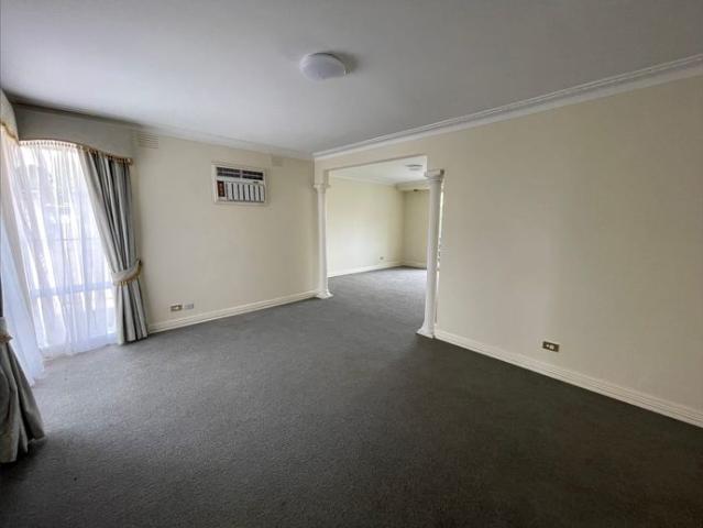 Excellent Location!