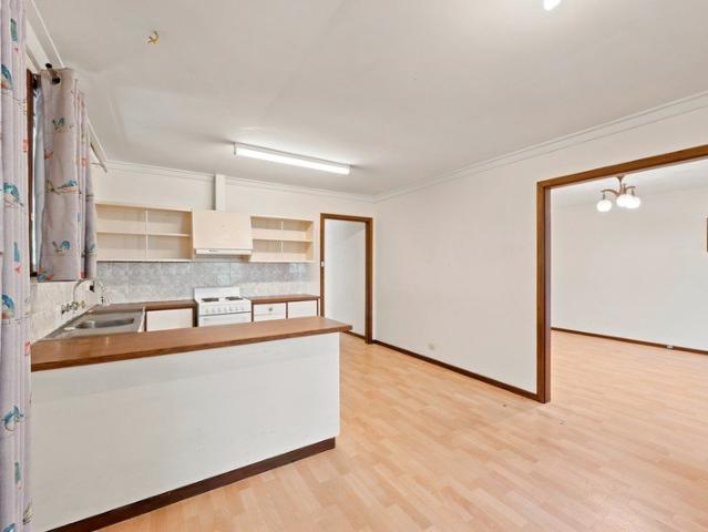 Excellent location and a great price!