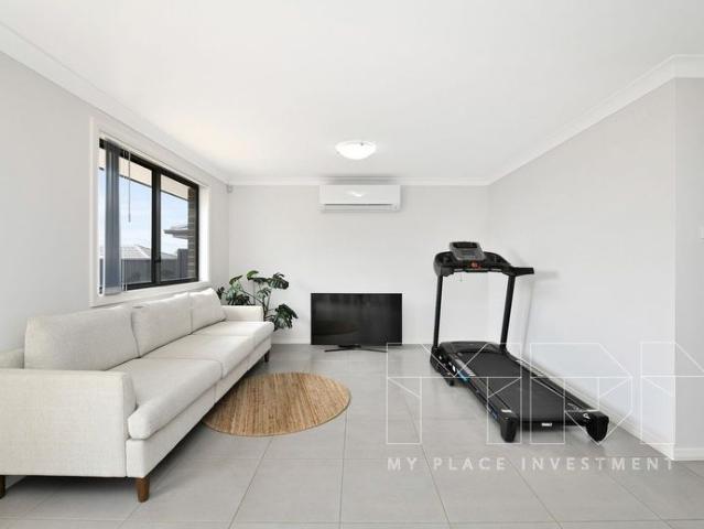 EXCELLENT LOCATION PREMIER FAMILY HOME!