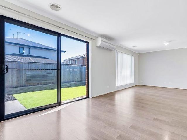 Excellent living with excellent location!
