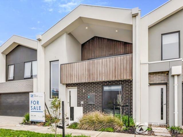 EXCELLENT MODERN TOWNHOUSE