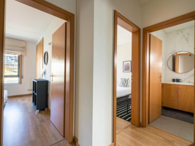 Excellent single bedroom with a balcony, in Nogueira Fraião e Lamaçães
