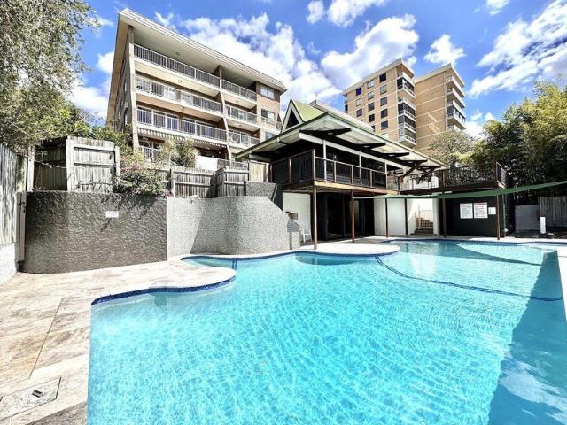 Excellent St Lucia Location